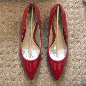 Never been worn!!!! Kitten heel